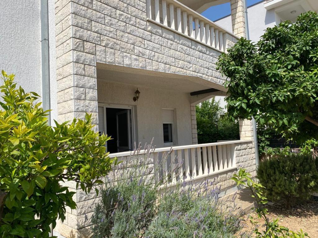 Apartmani Josipa Trogir Zewnętrze zdjęcie