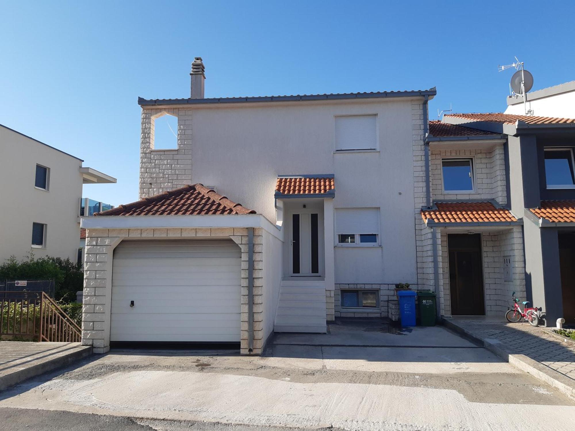 Apartmani Josipa Trogir Zewnętrze zdjęcie