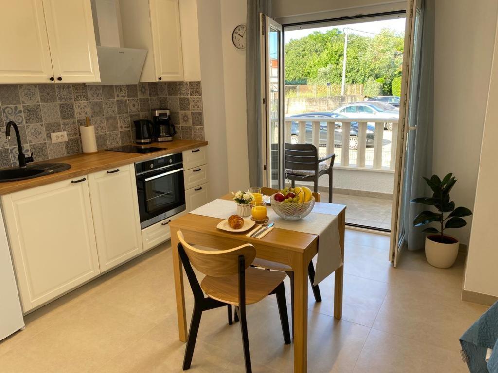Apartmani Josipa Trogir Zewnętrze zdjęcie
