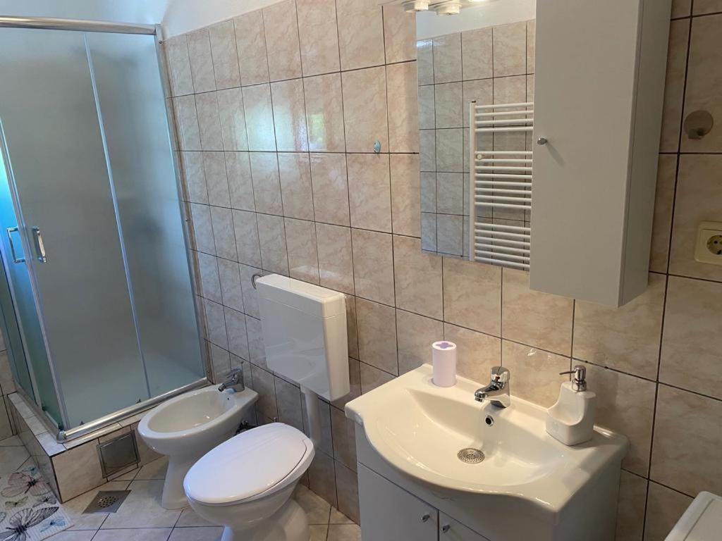 Apartmani Josipa Trogir Zewnętrze zdjęcie