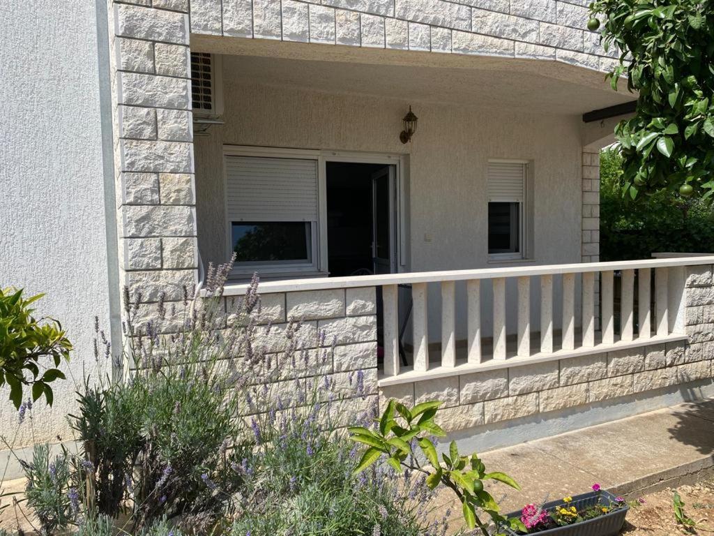 Apartmani Josipa Trogir Zewnętrze zdjęcie