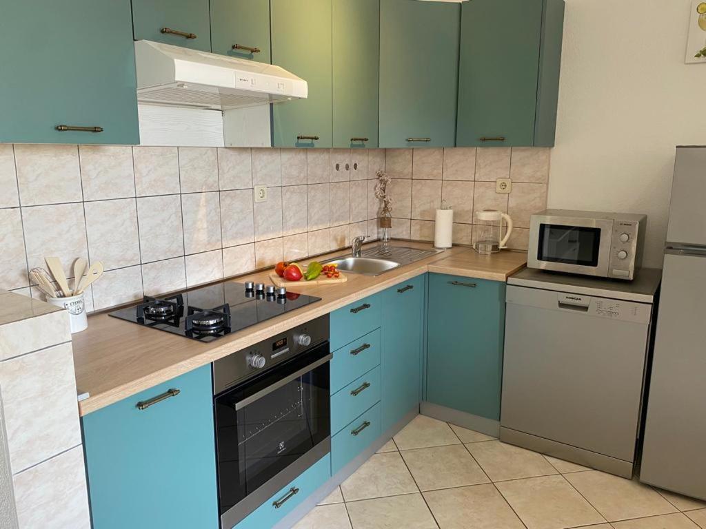 Apartmani Josipa Trogir Zewnętrze zdjęcie