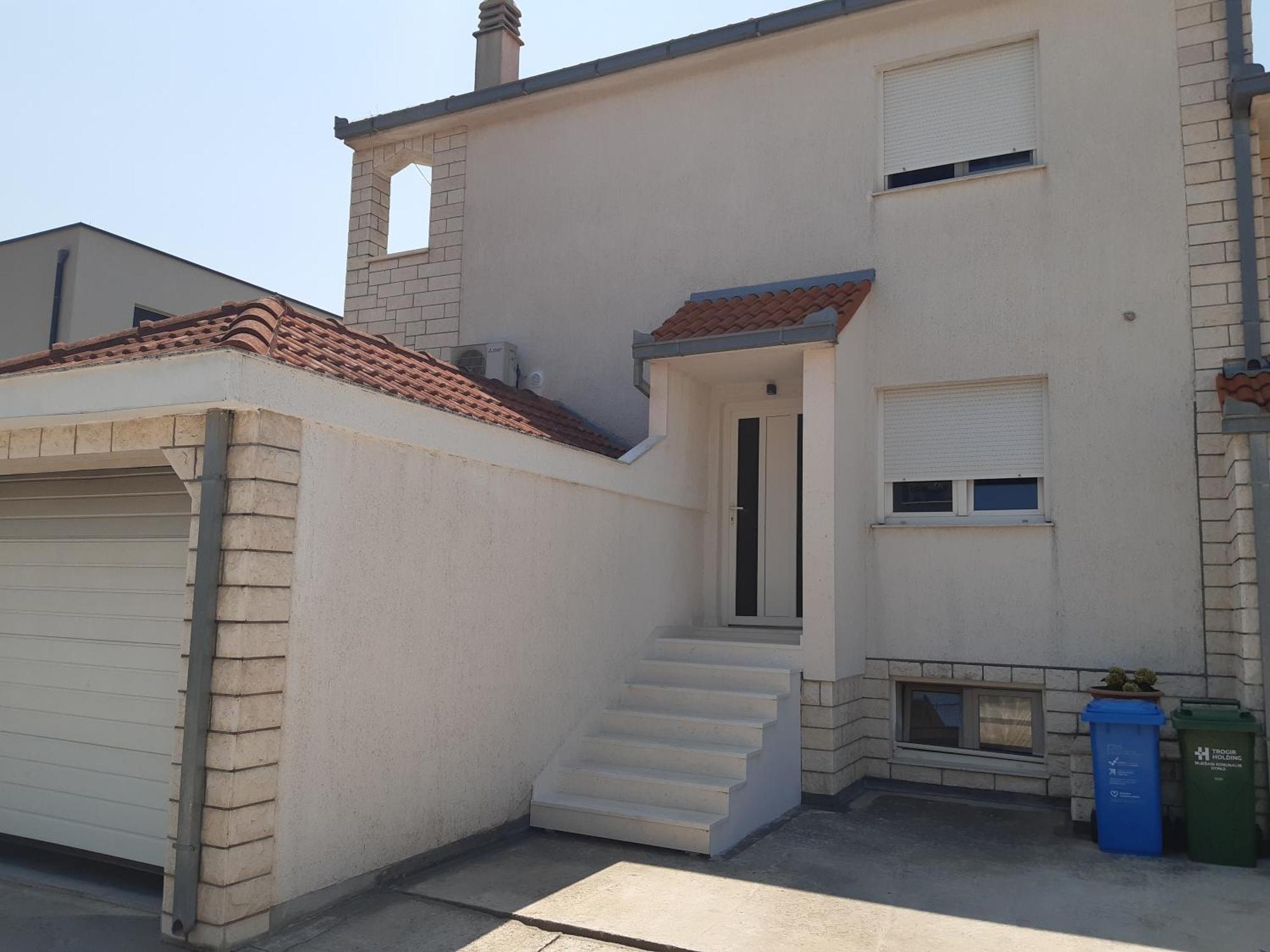 Apartmani Josipa Trogir Zewnętrze zdjęcie